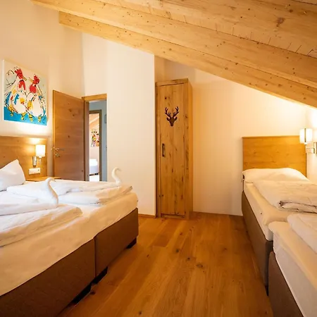 In Bruck Am Grossglockner With Sauna, Cleaning Included *